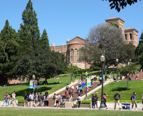 Students walking on Janss Steps