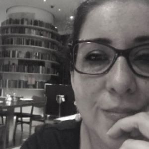 Nilou Varahram profile picture