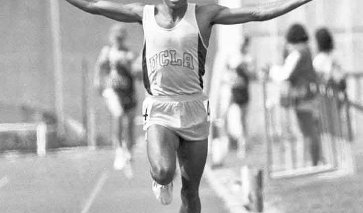 Meb Keflezighi running on the track field